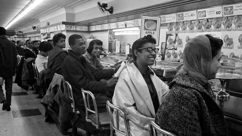 students protesting at a sit in at a lunch counter in nashville 1960